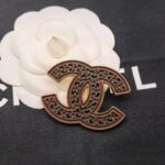 cc brooch 101001526021 - Image 4