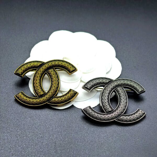 cc brooch 151001695037