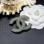 cc brooch 251001776037 - Image 3