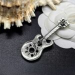 cc brooch 231001965078 - Image 5