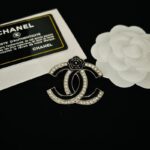 cc brooch 361000415026 - Image 2