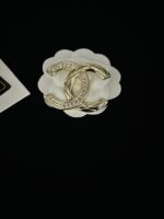 cc brooch 451000435024 - Image 4