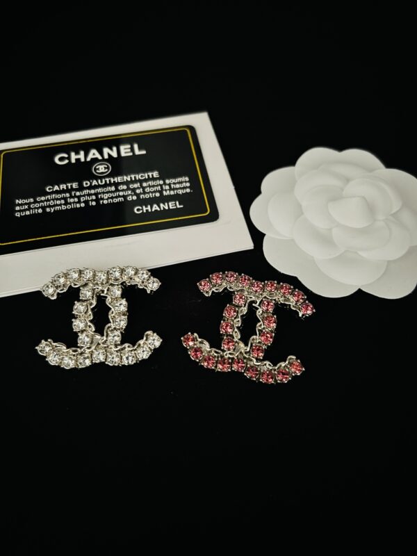 cc brooch 141000465012