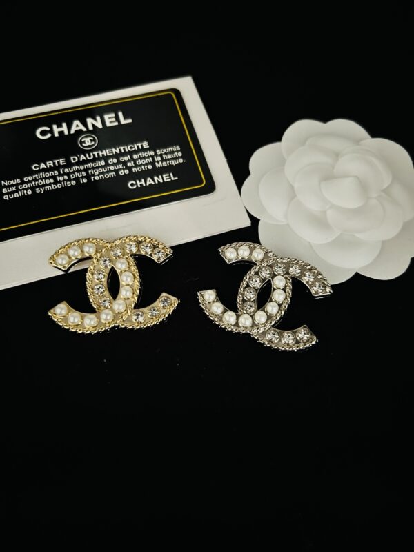 cc brooch 781000494015