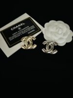cc brooch 10100544015
