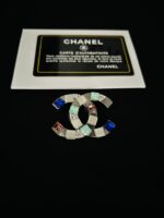 cc brooch 581000456025 - Image 2