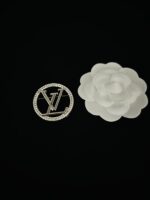 lv brooch 10100595017 - Image 3