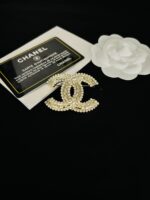 cc brooch 561000636056 - Image 3