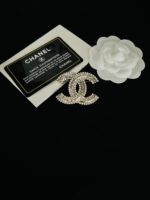 cc brooch 561000636056 - Image 2