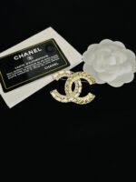 cc brooch 451000647045 - Image 3