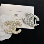 cc brooch 451000706023