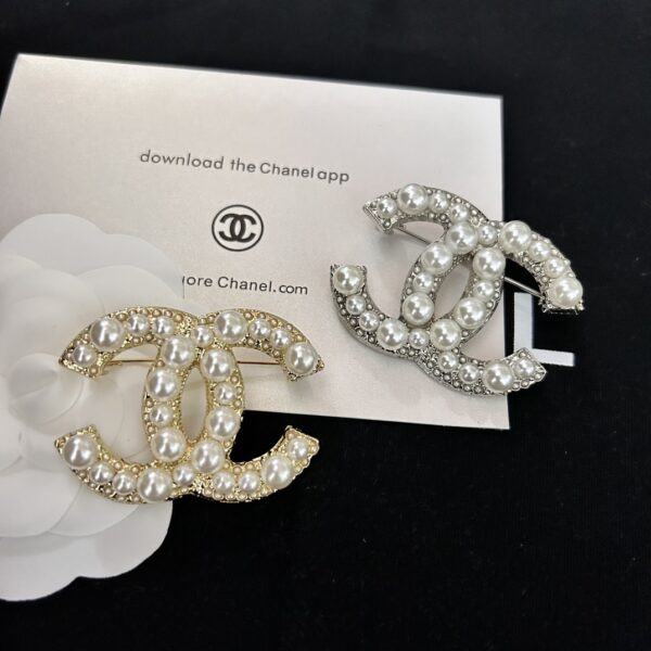 cc brooch 451000706023