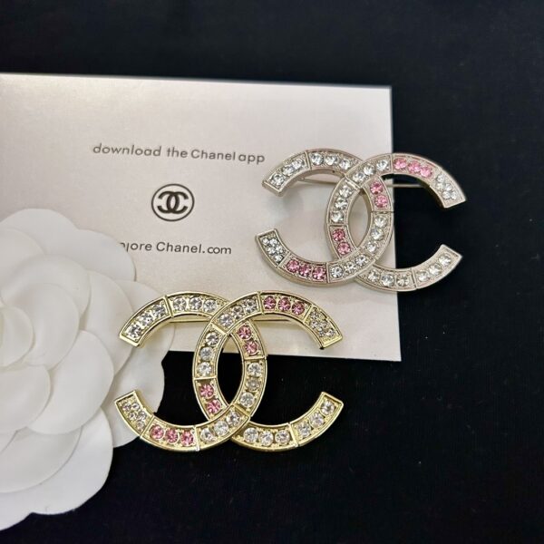 cc brooch 101000725012