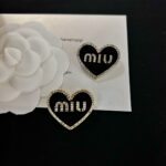 miuniu brooch 451000794056