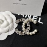 cc brooch 891000836078 - Image 4