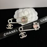 cc brooch 451000957058