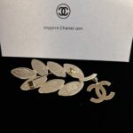 cc brooch 781000969088 - Image 3