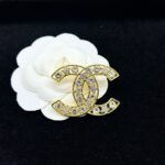 cc brooch 231001206014 - Image 3