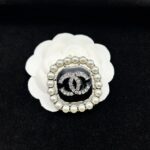 cc brooch 451001216024 - Image 3