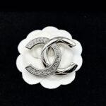 cc brooch 581001225011 - Image 2