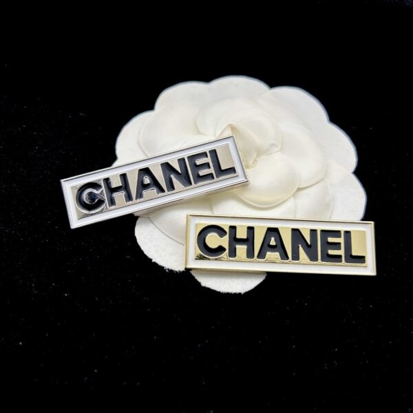 cc brooch 451001264056