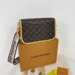 lv bag (5) - Image 9