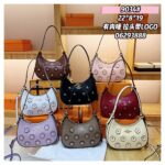 coachh bag - Image 9