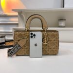 dior bag 8912691250023 - Image 7