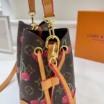 lv bag - Image 9