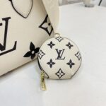 lv bag - Image 10