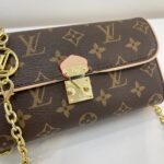 lv bag 8547896240025 - Image 12