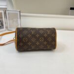 lv bag 1519124843015 - Image 14