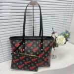 lv bag 5748245644087 - Image 9