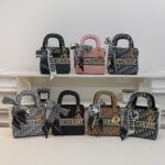 dior bag 5621689546025 - Image 18