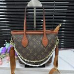 lv bag 25873642078 - Image 3