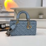 dior bag 8912691250023 - Image 17