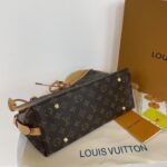 lv bag - Image 4