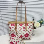 lv bag 5748245644087 - Image 4