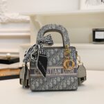 dior bag 5621689546025 - Image 2