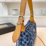 coachh bag - Image 7