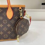 lv bag 2578694744088 - Image 9