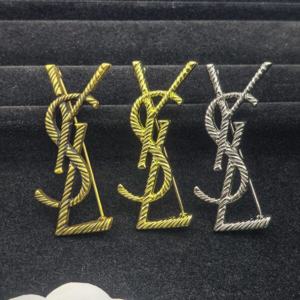 ysl brooch 231001475046