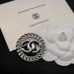 cc brooch 561001504015 - Image 5