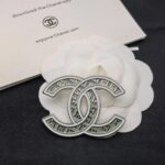 cc brooch 231001515056 - Image 3