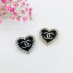 cc brooch 55100063025