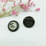 cc brooch 121000074055 - Image 2