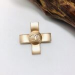 cc brooch 111000164056 - Image 2