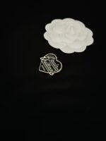 lv brooch 1001000623025 - Image 2