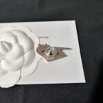 nike brooch 551000784019 - Image 2