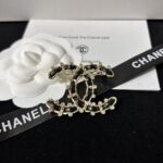 cc brooch 551000887011 - Image 2